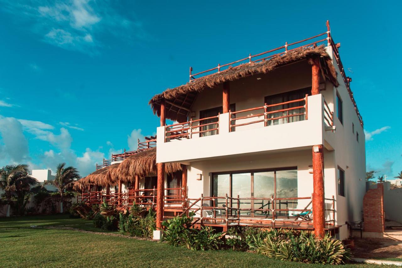 Villa With Ocean View, Pool, Restaurant And Rooftop Isla Mujeres Exterior photo