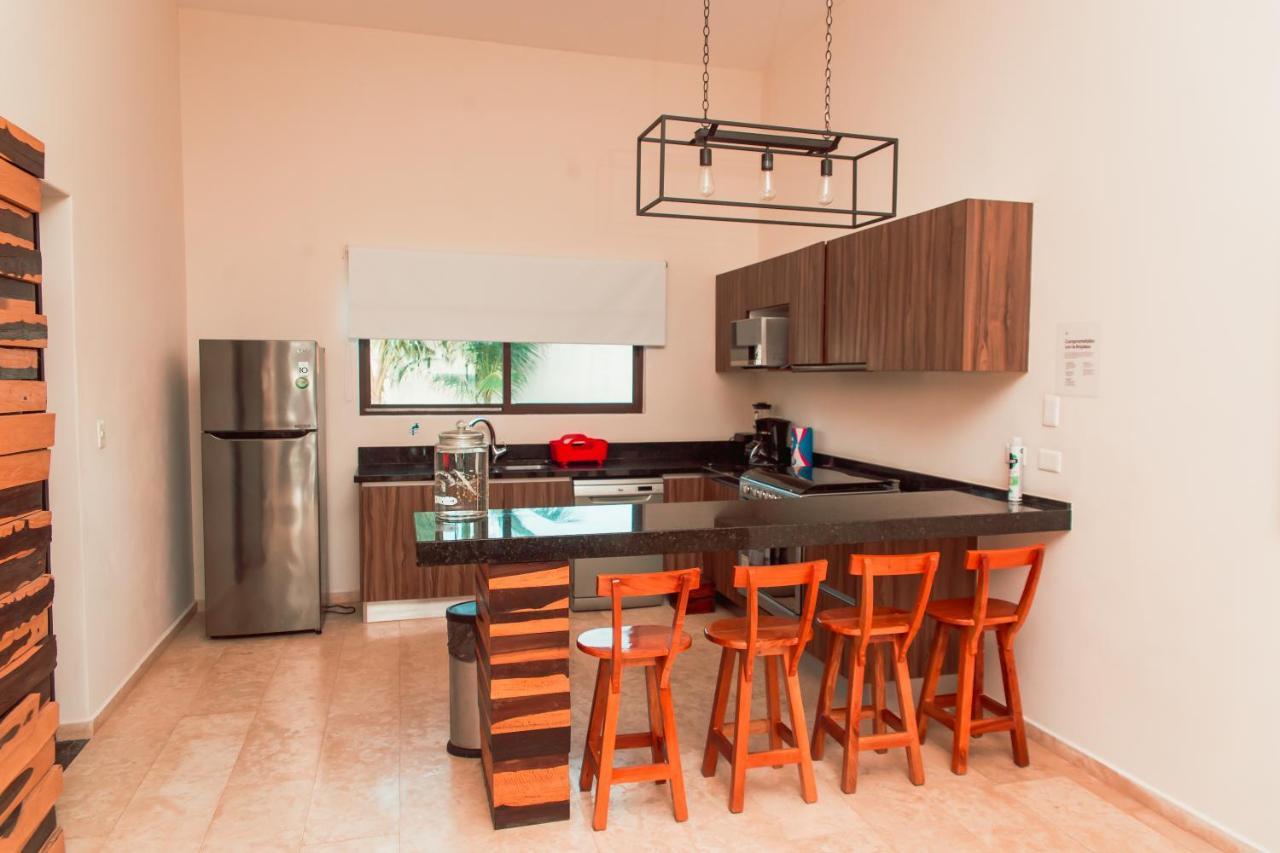 Villa With Ocean View, Pool, Restaurant And Rooftop Isla Mujeres Exterior photo