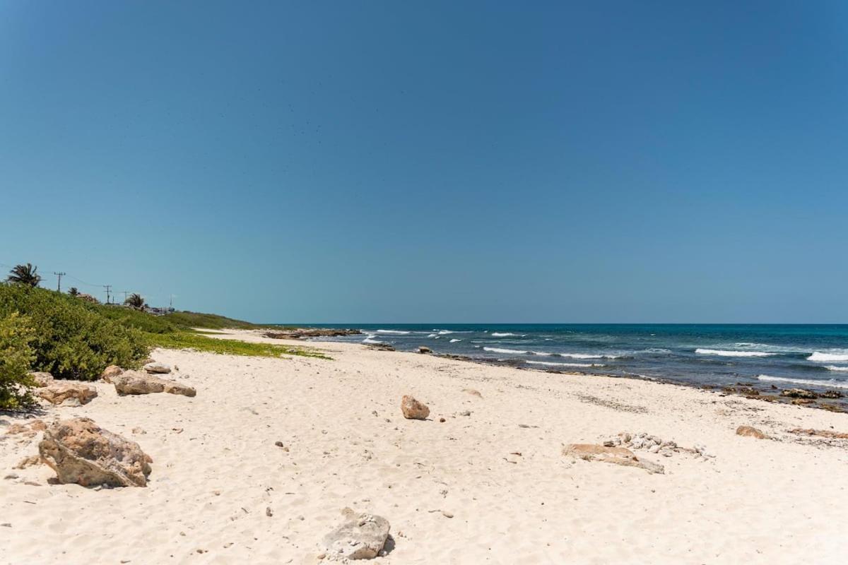 Villa With Ocean View, Pool, Restaurant And Rooftop Isla Mujeres Exterior photo