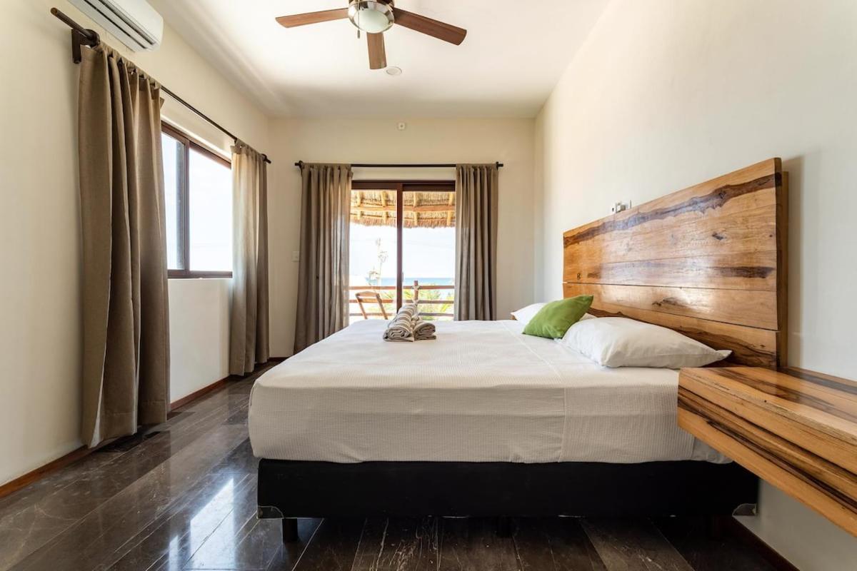 Villa With Ocean View, Pool, Restaurant And Rooftop Isla Mujeres Exterior photo